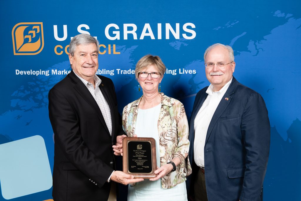 photo of woman receiving an award