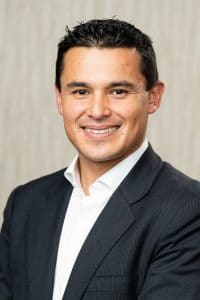 headshot of Carlos Suarez