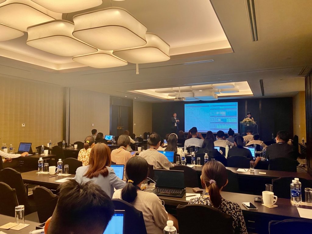 image of people listening to a presenation in Vietnam